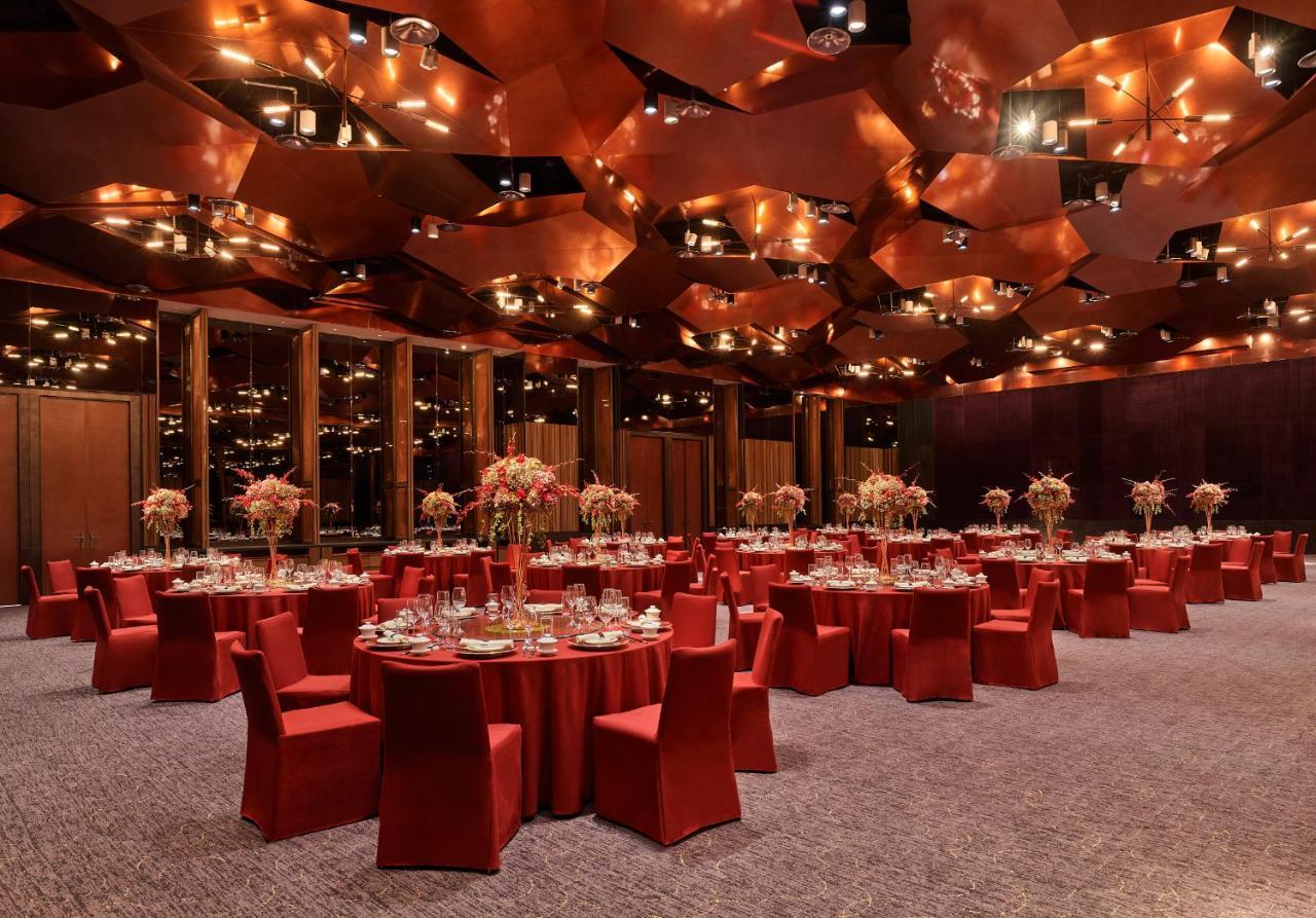 Hotel Mumian Beijing Daxing International Airport, Part Of Hyatt Zewnętrze zdjęcie The interior of the ballroom
