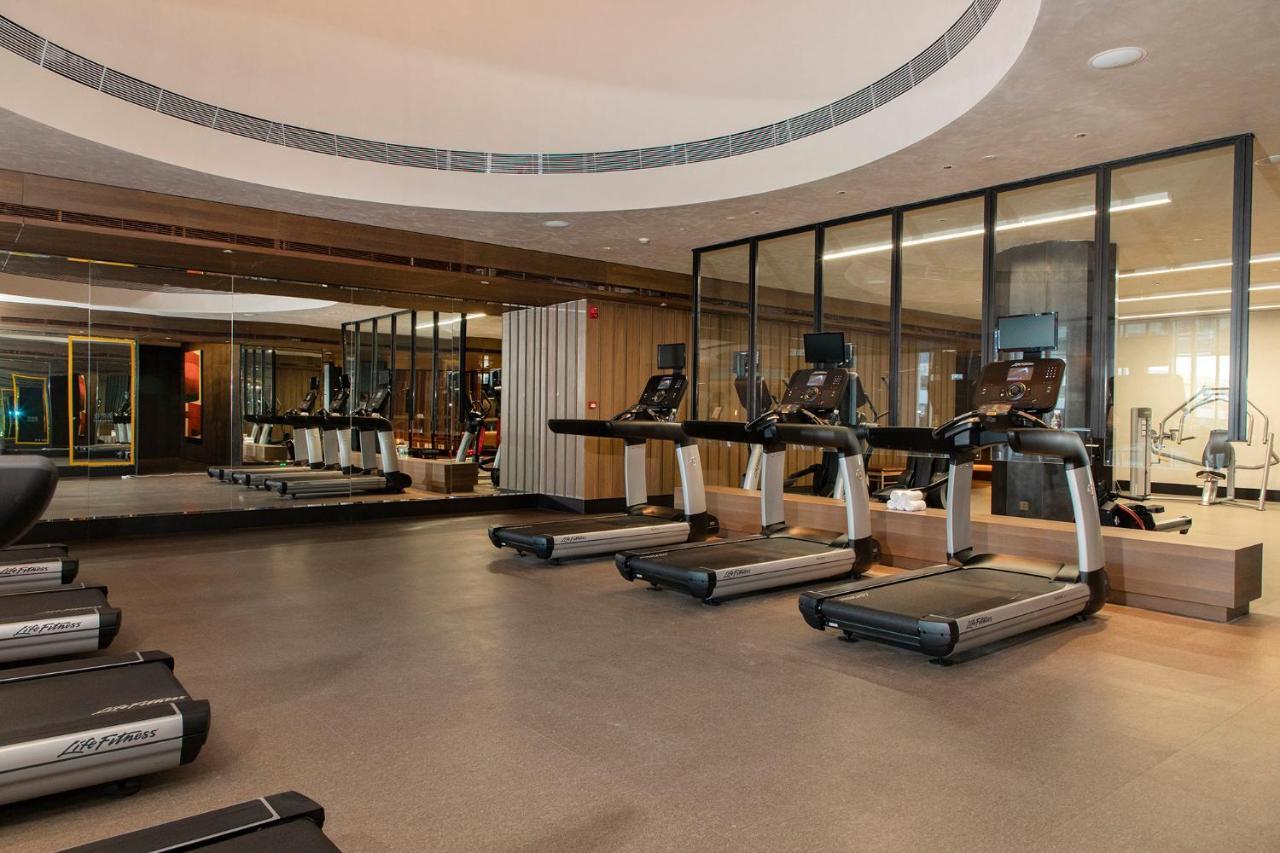Hotel Mumian Beijing Daxing International Airport, Part Of Hyatt Zewnętrze zdjęcie The gym at the hotel