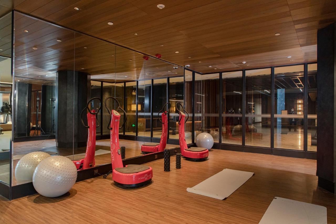 Hotel Mumian Beijing Daxing International Airport, Part Of Hyatt Zewnętrze zdjęcie The gym at the hotel